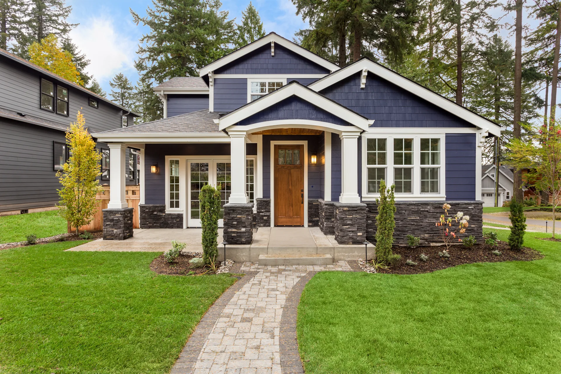 A substantial detached home with formal landscaping, the executive stock a million-dollar-median market trades in