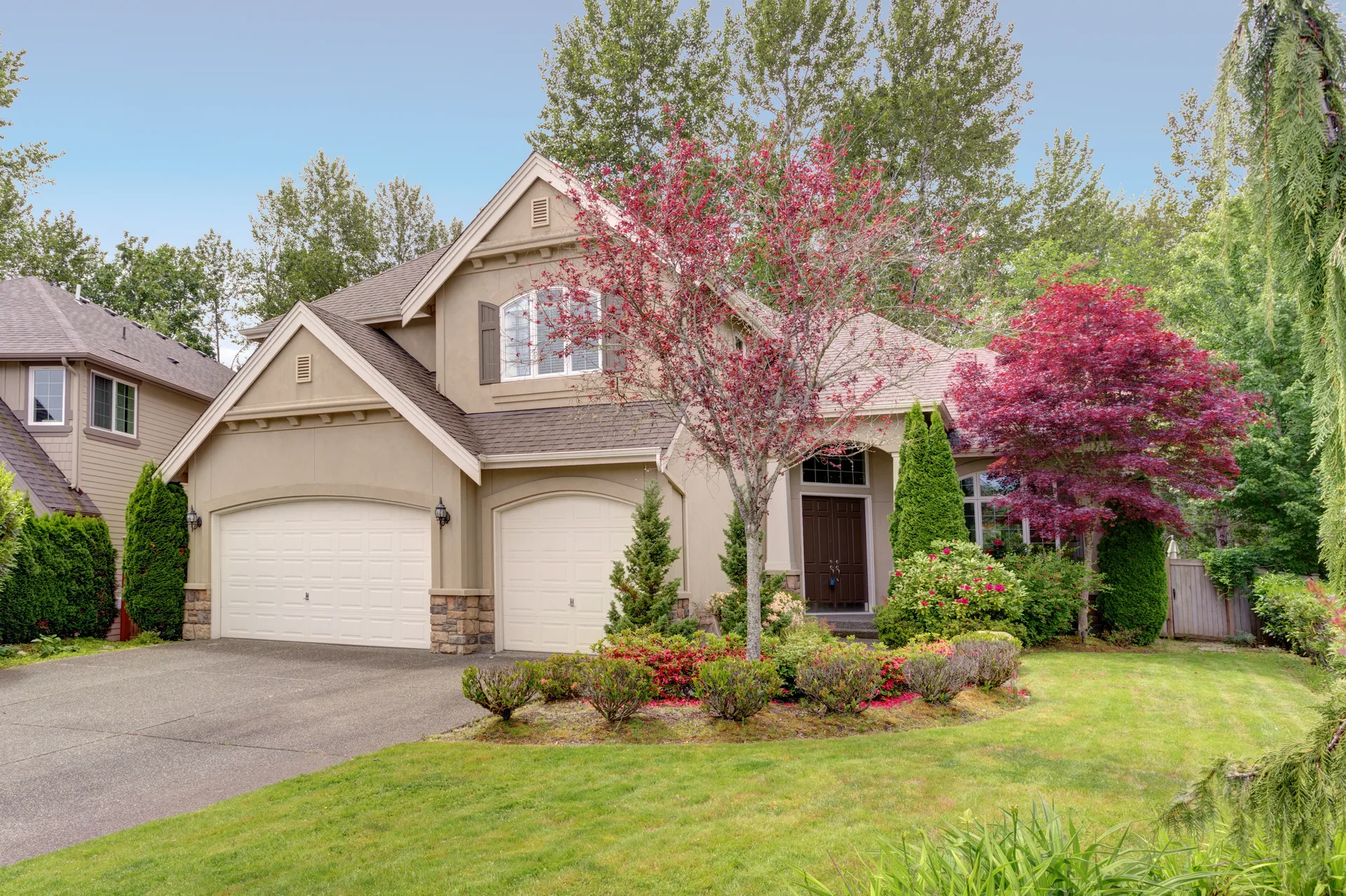 A tidy single-storey home with a generous yard, the low-maintenance stock a downsizer market runs on