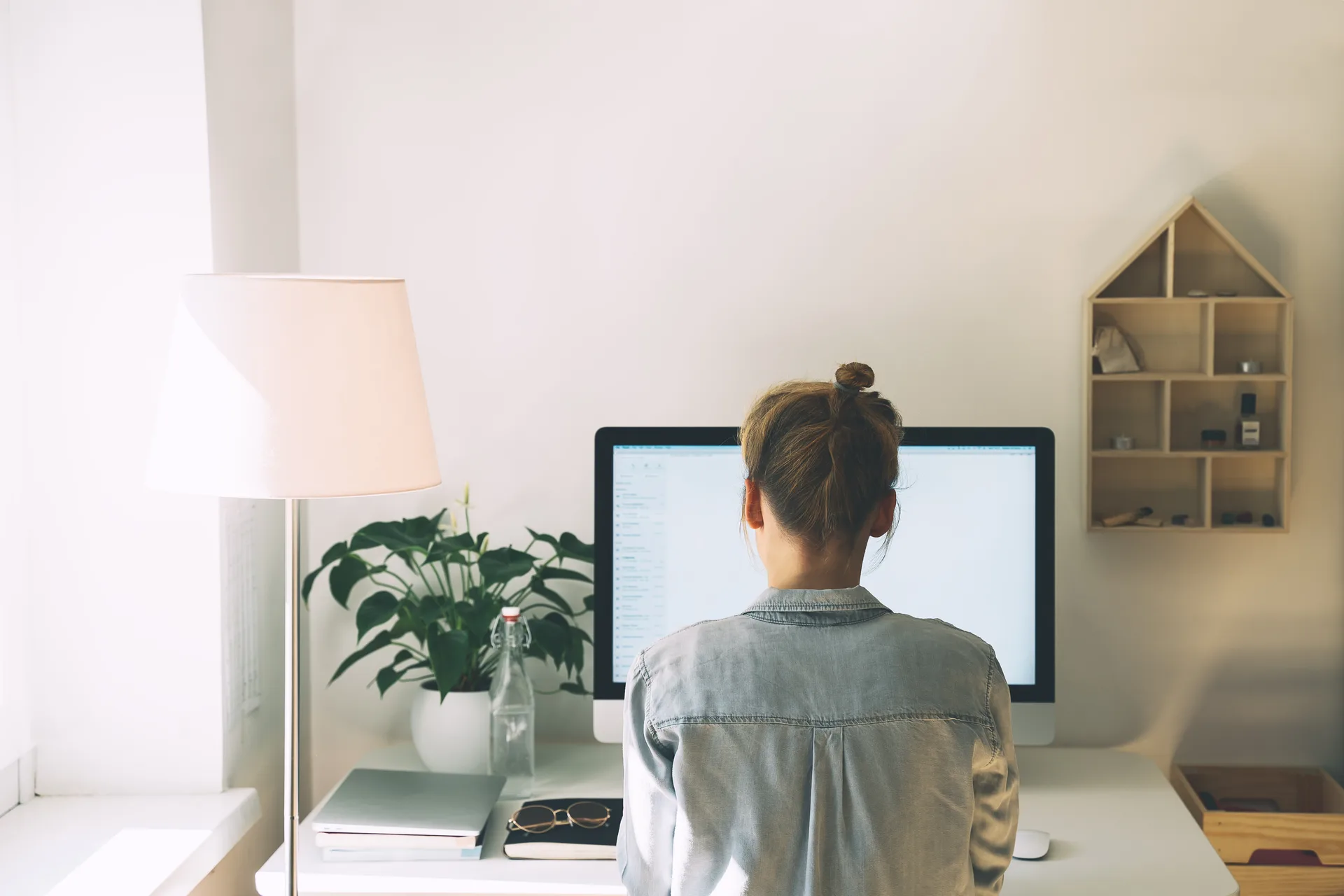 A clean home-office desk setup — the design-first world general site builders serve well